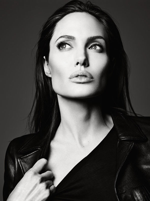 Angelina Jolie i Brad Pitt wzięli ślub