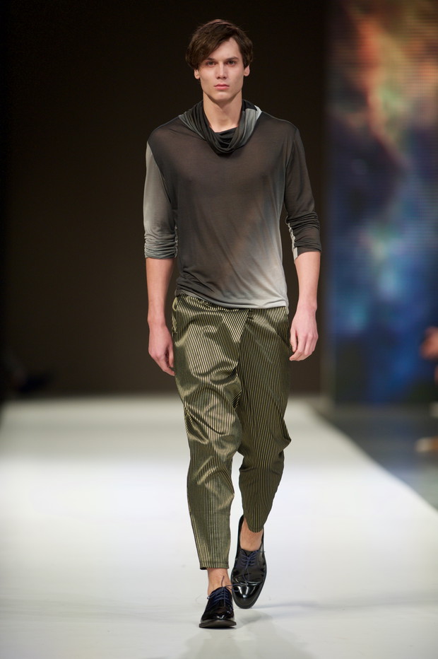 Fashion Week Poland: Jarosław Ewert wiosna-lato 2015
