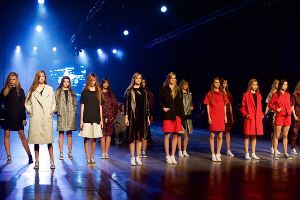 Fashion Week Poland: Michał Szulc Sold wiosna-lato 2015