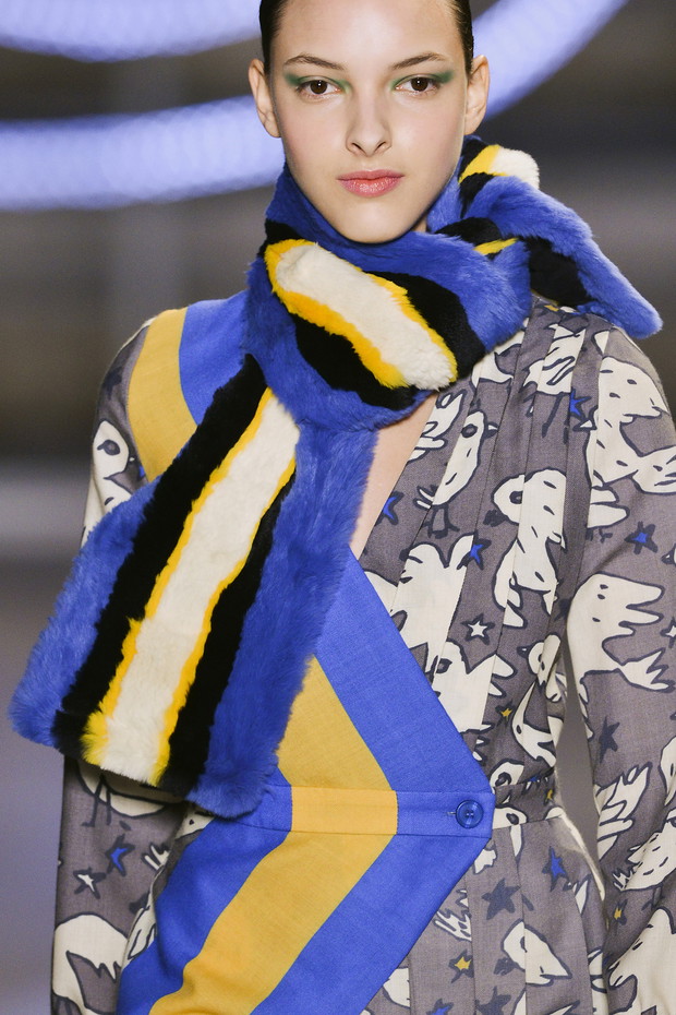 Szale oversize - trendy jesień-zima 2014/2015