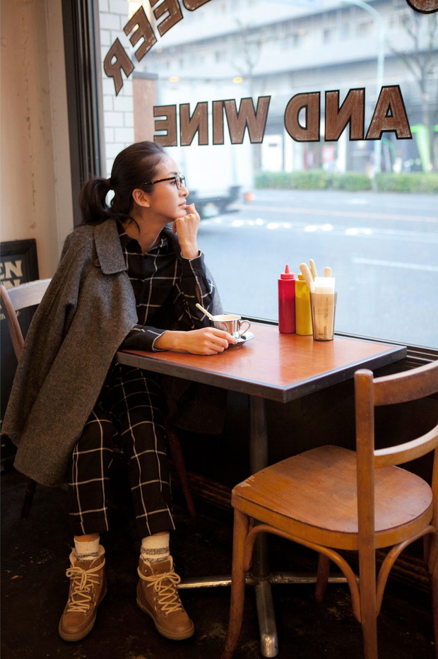 Zara Pictures #4