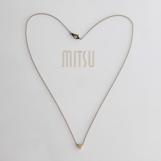 Minimalistyczna biżuteria