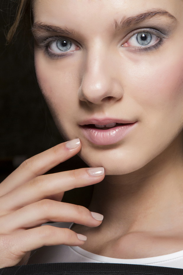 Manicure: trendy wiosna-lato 2015