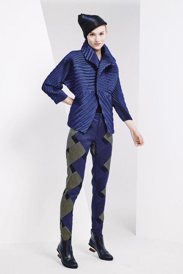 Issey Miyake Pre-Fall 2015