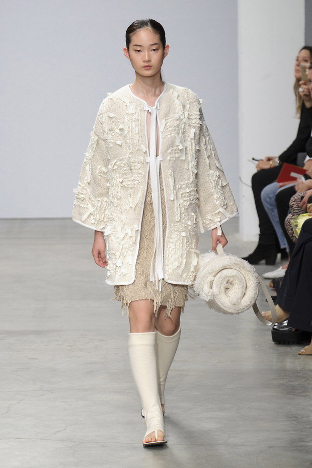 Trendy wiosna-lato 2015: faktury