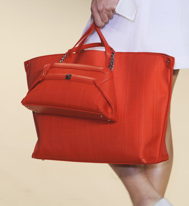 Modne torebki - trendy wiosna-lato 2015