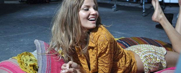 Magdalena Frąckowiak w kampanii Ba&sh wiosna-lato 2015