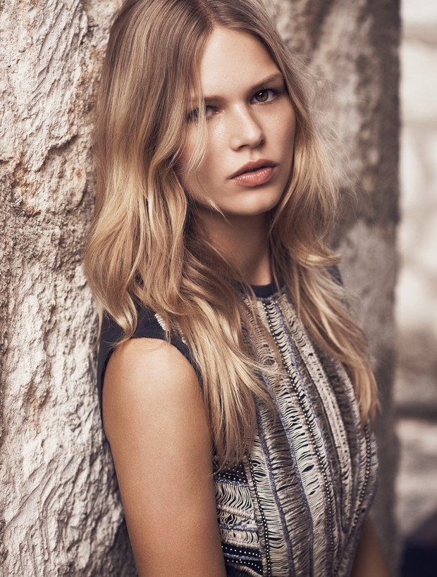Anna Ewers w lookbooku Mango lato 2015