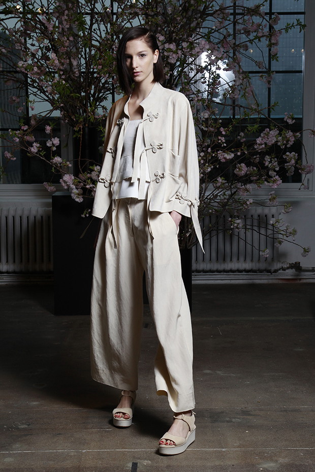 Donna Karan Resort 2016