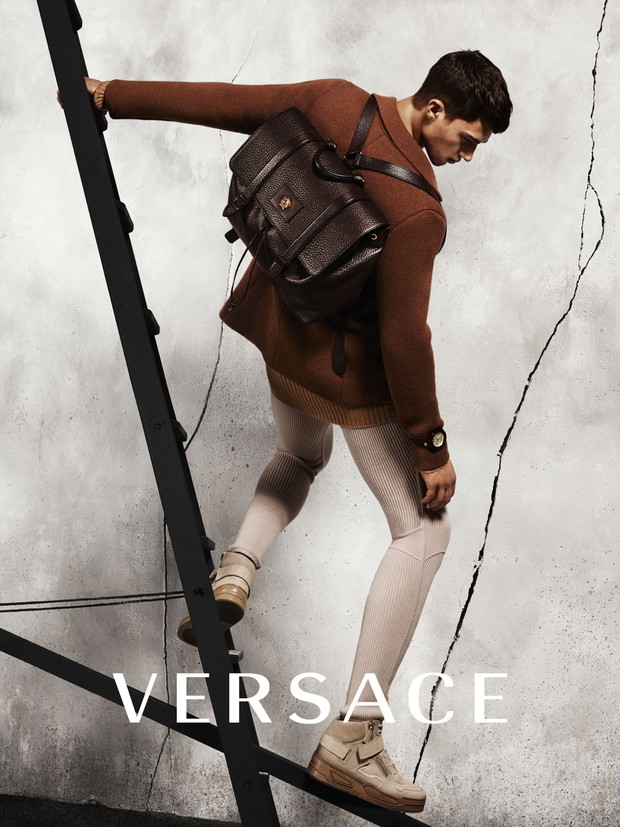 Kampania Versace jesień-zima 2015/2016 WIĘCEJ ZDJĘĆ