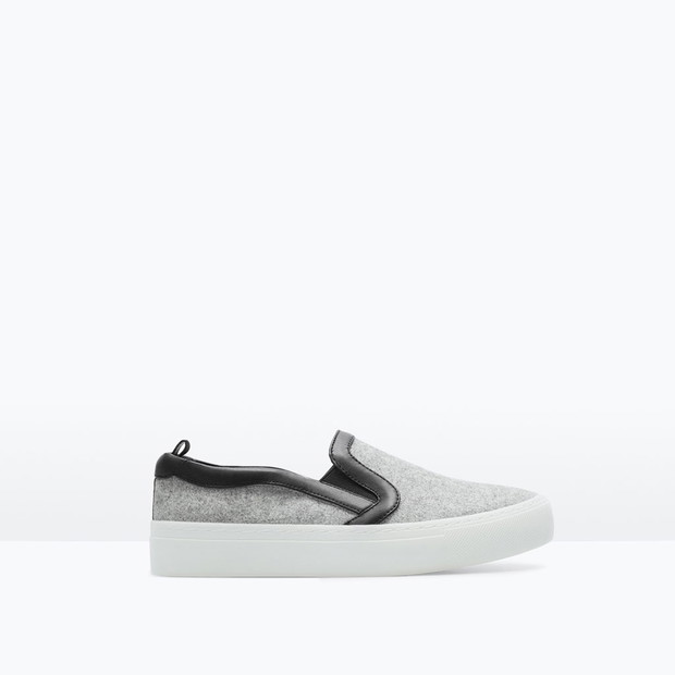 Modne buty na lato: trampki typu slip on