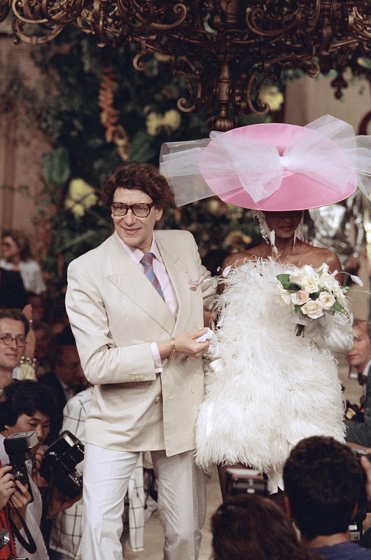 Yves Saint Laurent wraca do pokazów haute couture!