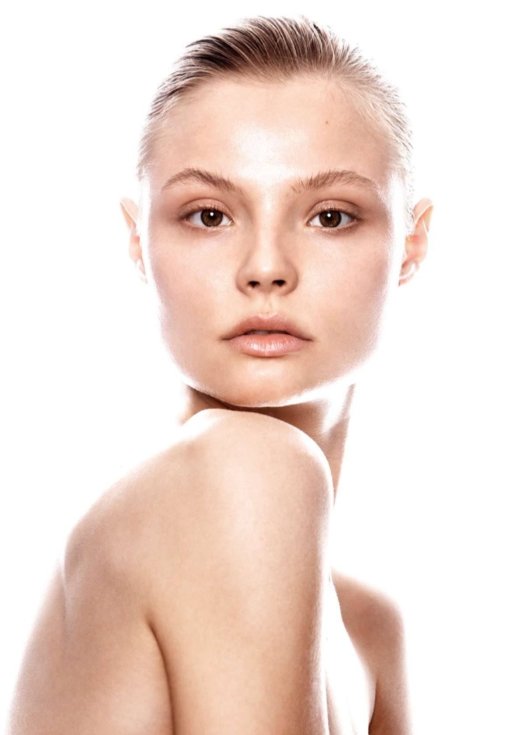 Magdalena Frąckowiak w ELLE France