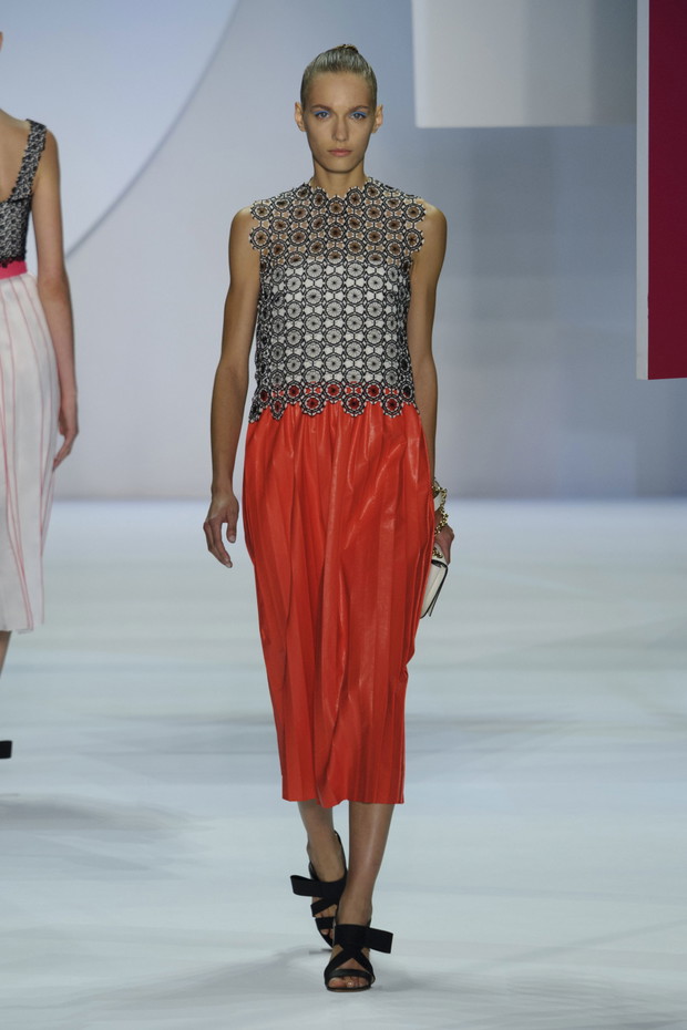 Monique Lhuillier wiosna-lato 2016