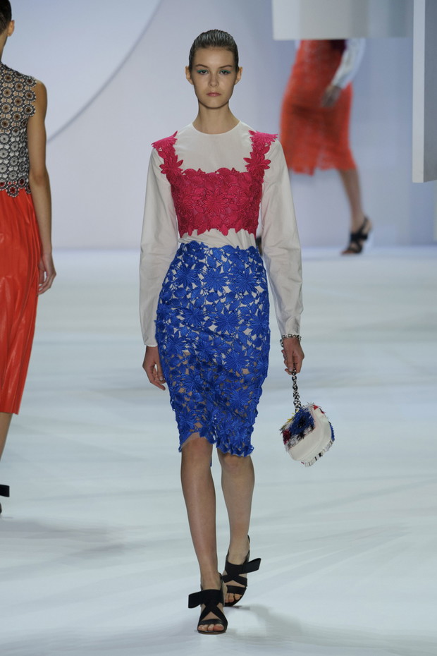 Monique Lhuillier wiosna-lato 2016