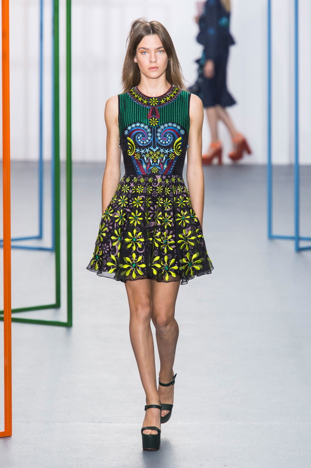 Holly Fulton wiosna-lato 2016