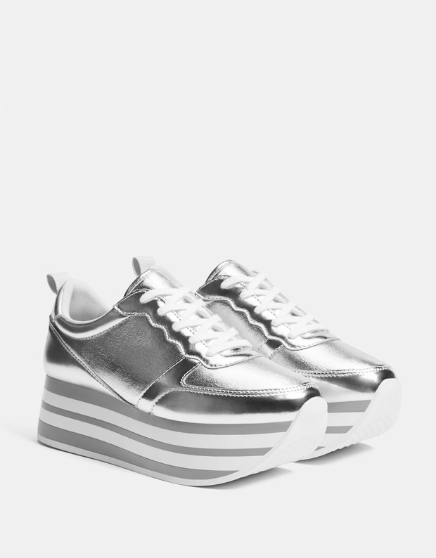 Sneakersy Bershka