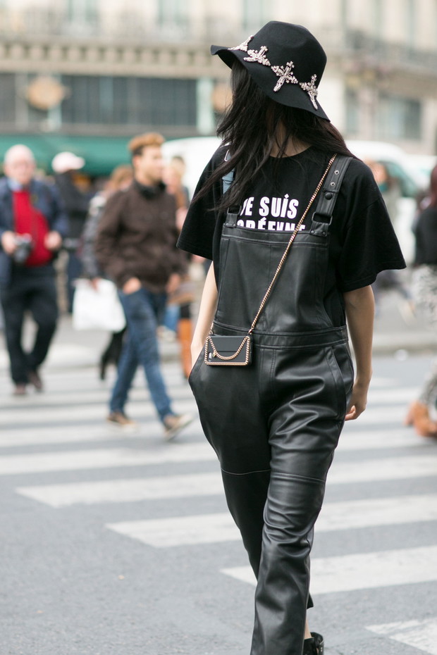 Street fashion: Modelki off duty w Paryżu