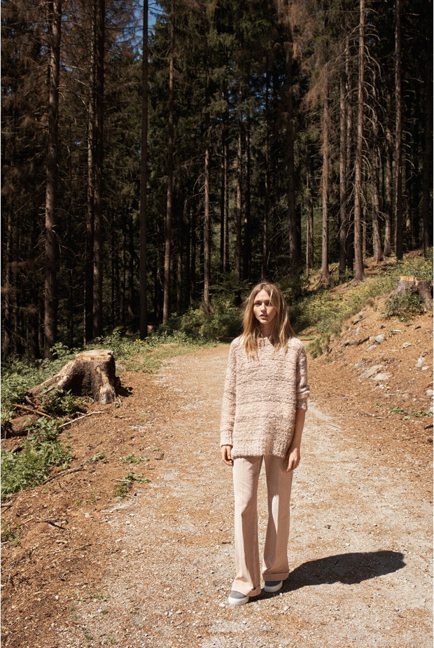 Sasha Pivovarova w lookbooku Mango natural state jesień 2015