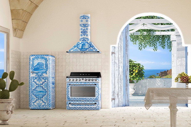 Dolce&Gabbana x Smeg - nowa kolekcja kuchenek, okapów i lodówek
