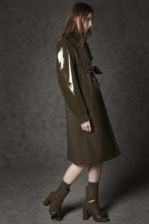 No. 21 Pre-Fall 2016