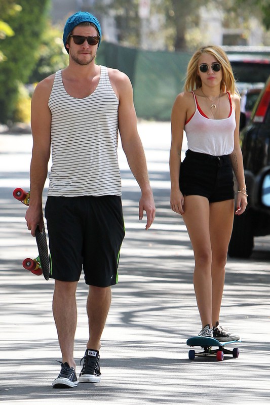 Miley Cyrus i Liam Hemsworth są zaręczeni!