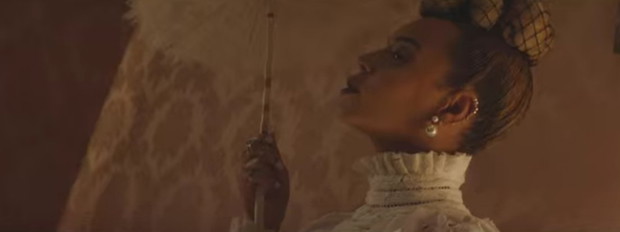 Beyoncé Formation - stylizacje gwiazdy