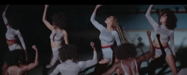 Beyoncé Formation - stylizacje gwiazdy