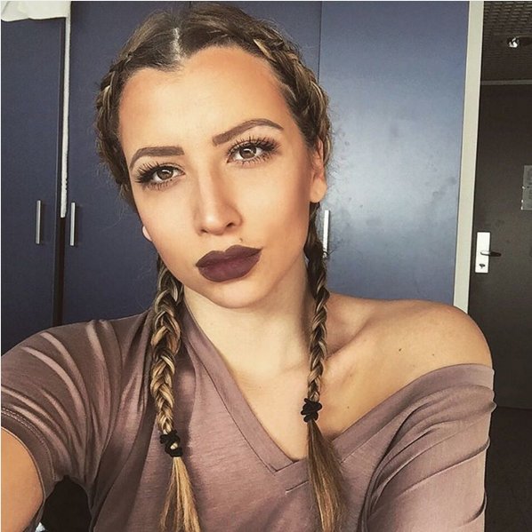 Brązowa szminka - trendy 2016