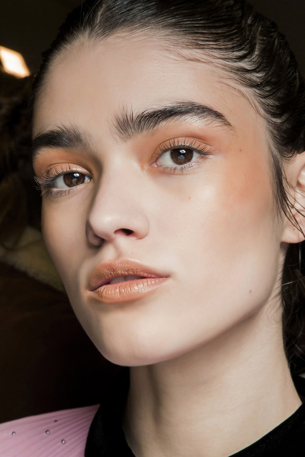 Modny make up
