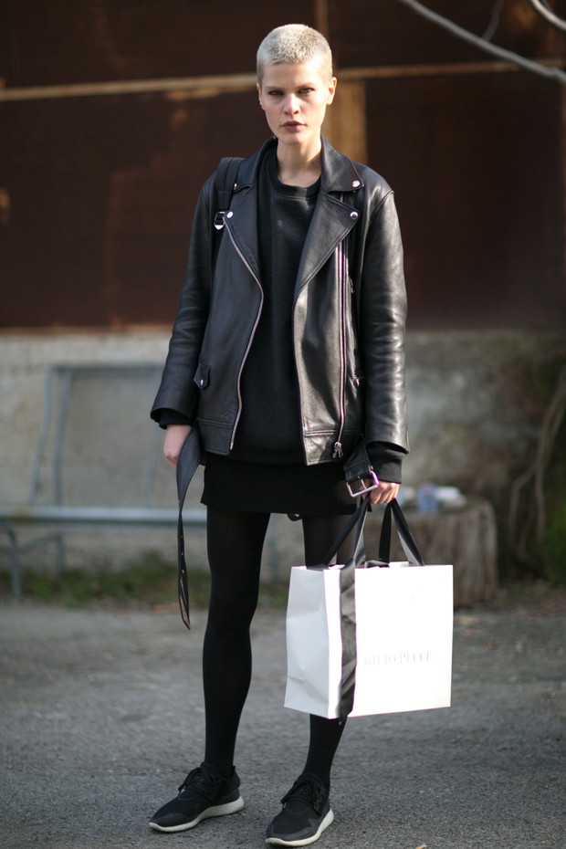 Street fashion: modelki off duty na Milan Fashion Week j-z 2016/2017