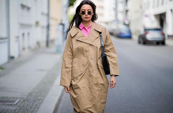 Beżowy oversize