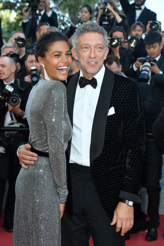 Vincent Cassel i Tina Kunakey