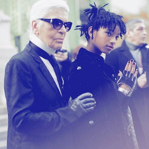 Willow Smith i Karl Lagerfeld na pokazie Chanel jesień-zima 2016/2017, fot. instagram gweelos