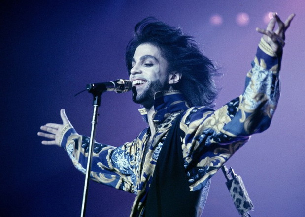 Prince- przypominamy styl legendarnego wokalisty
