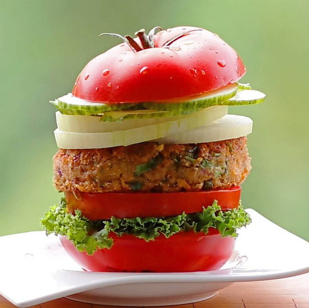 #BESTOFVEGANBURGER - hit na Instagramie, fot. @sommerkupp