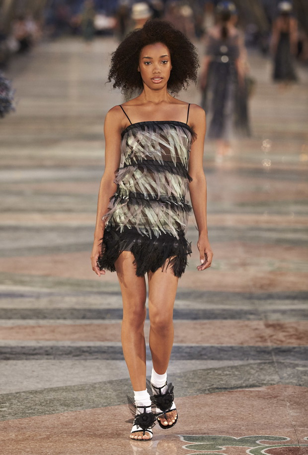 Chanel Cruise 2016/2017