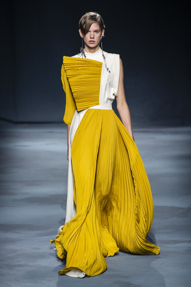 Pokaz Givenchy SS19
