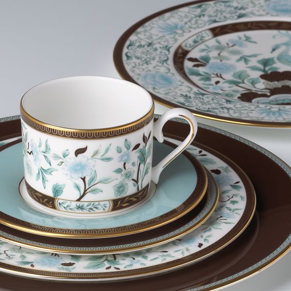 Marchesa: piękne suknie i...porcelana! fot. mat. pras. Lenox