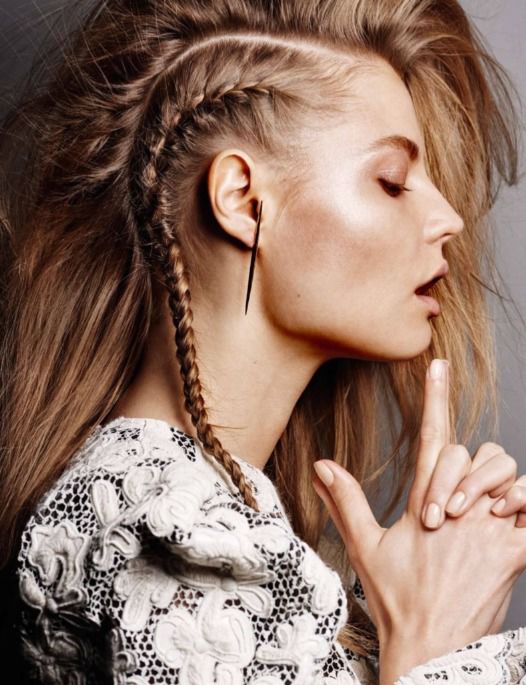 Polskie modelki w zagranicznych edycjach ELLE: Magdalena Frąckowiak dla ELLE France, 09.2015, fot. Jan Welters