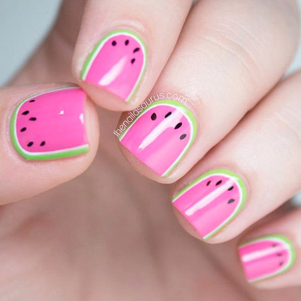 Fruit Manicure - owocowe paznokcie na lato, fot. @naildesigns_official