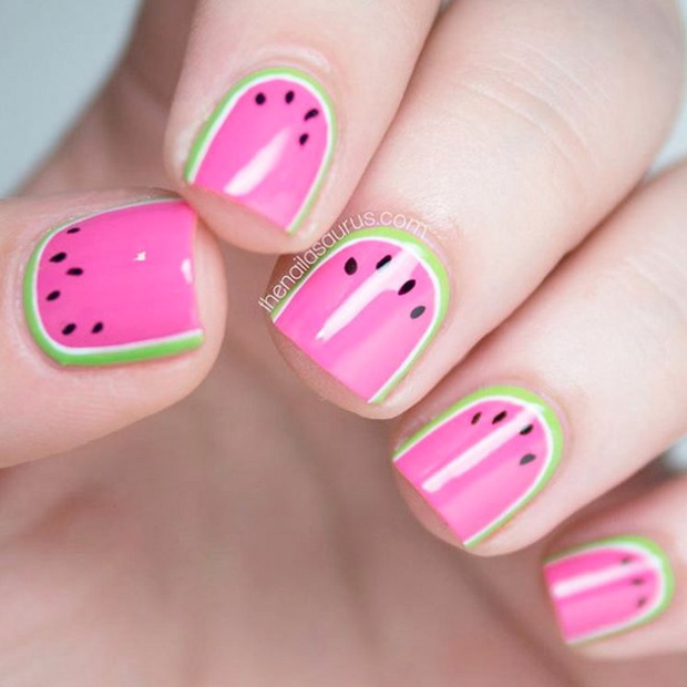 Fruit Manicure - owocowe paznokcie na lato, fot. @naildesigns_official