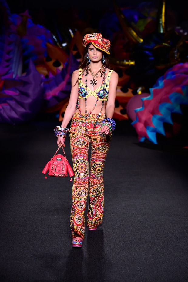 Moschino Resort 2017