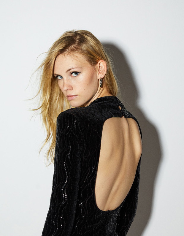 Sylwestrowa sukienka Bershka