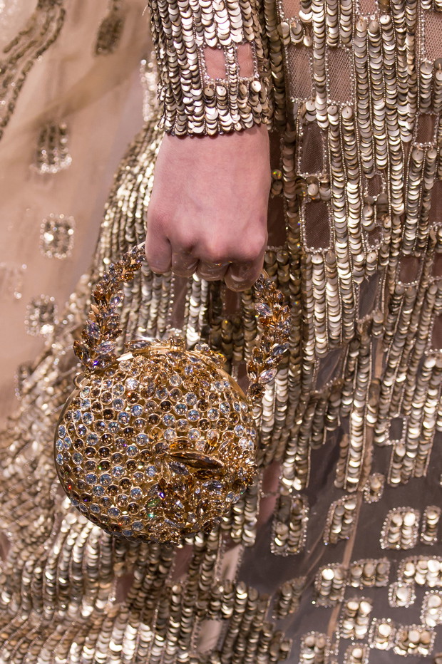 Elie Saab haute couture jesień-zima 2016/2017 - detale, fot. Imaxtree