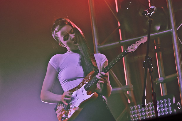 Koncert Grimes na Open