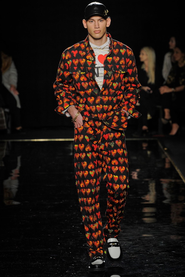 Pokaz Versace Pre-Fall 2019