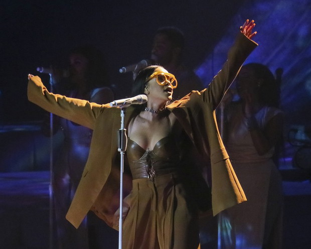 Rihanna na The Anti World Tour - zobacz kostiumy sceniczne