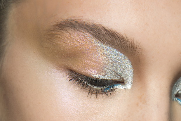 Modny make up