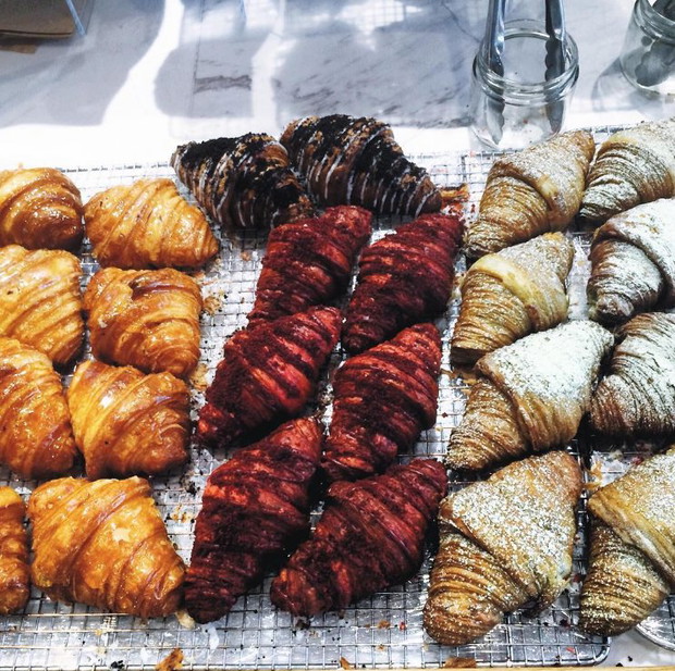 The Red Velvet Croissant - nowe modne śniadanie na Instagramie